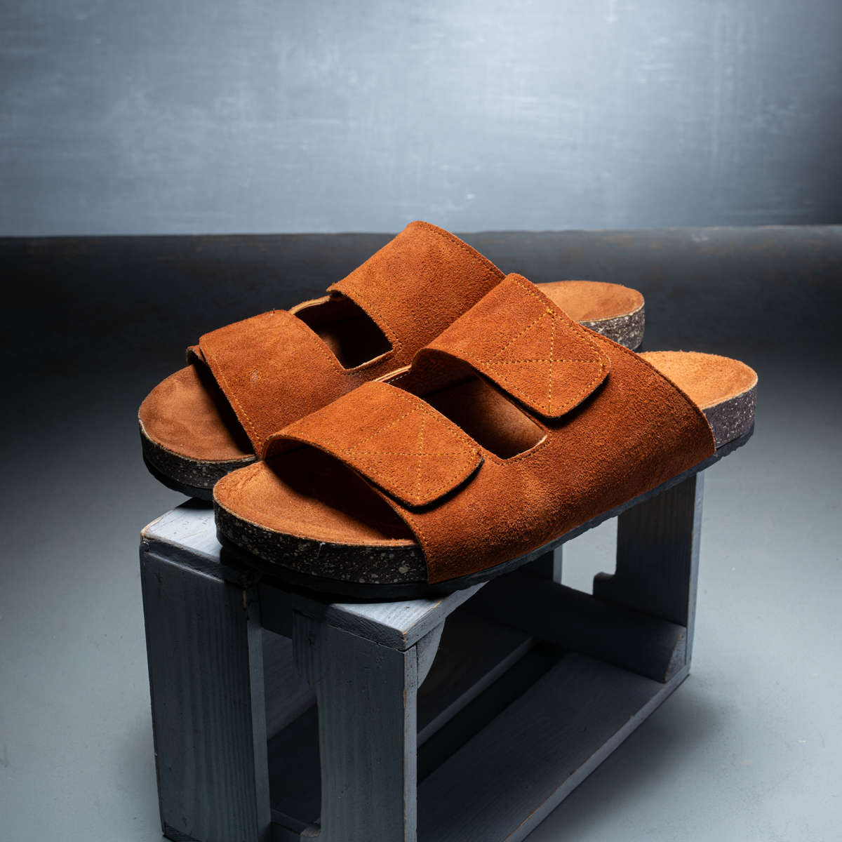 Suede slippers