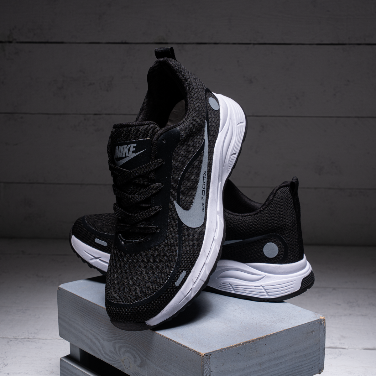 NIKE ZOOM Eva