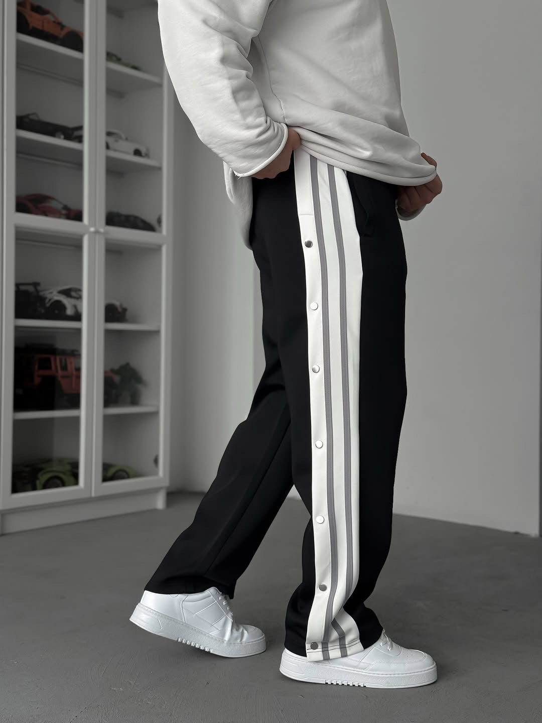 Adidas pants R9