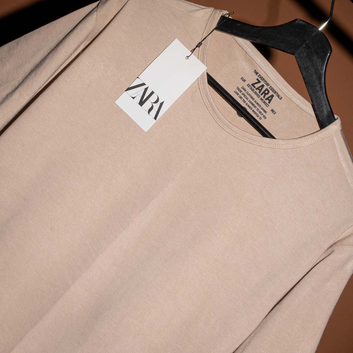 Zara T-Shirt
