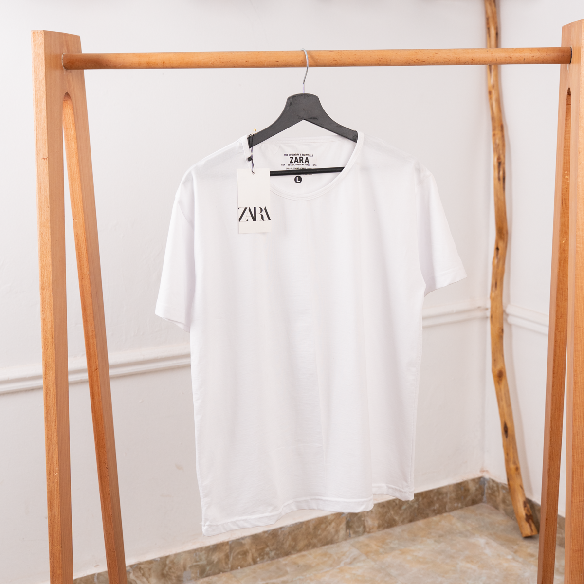 Zara T-Shirt