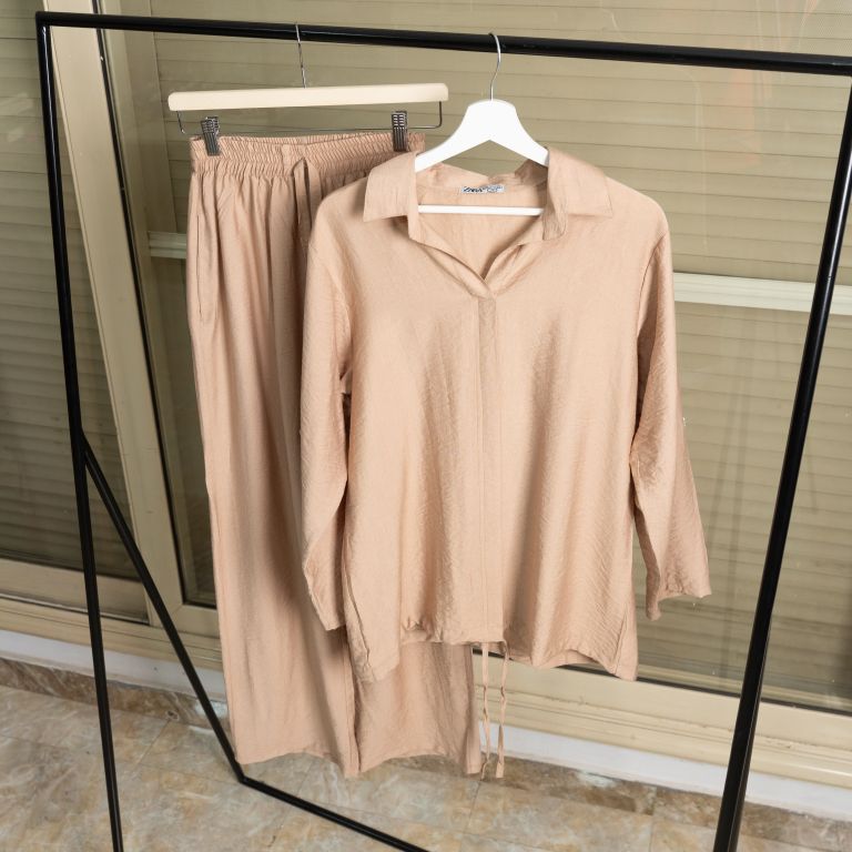 Women's linen suit