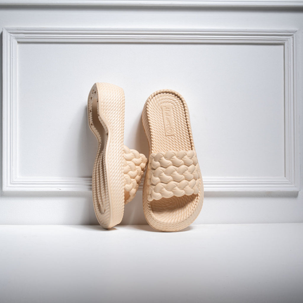 JoJo's Slipper