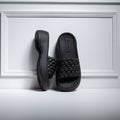 JoJo's Slipper