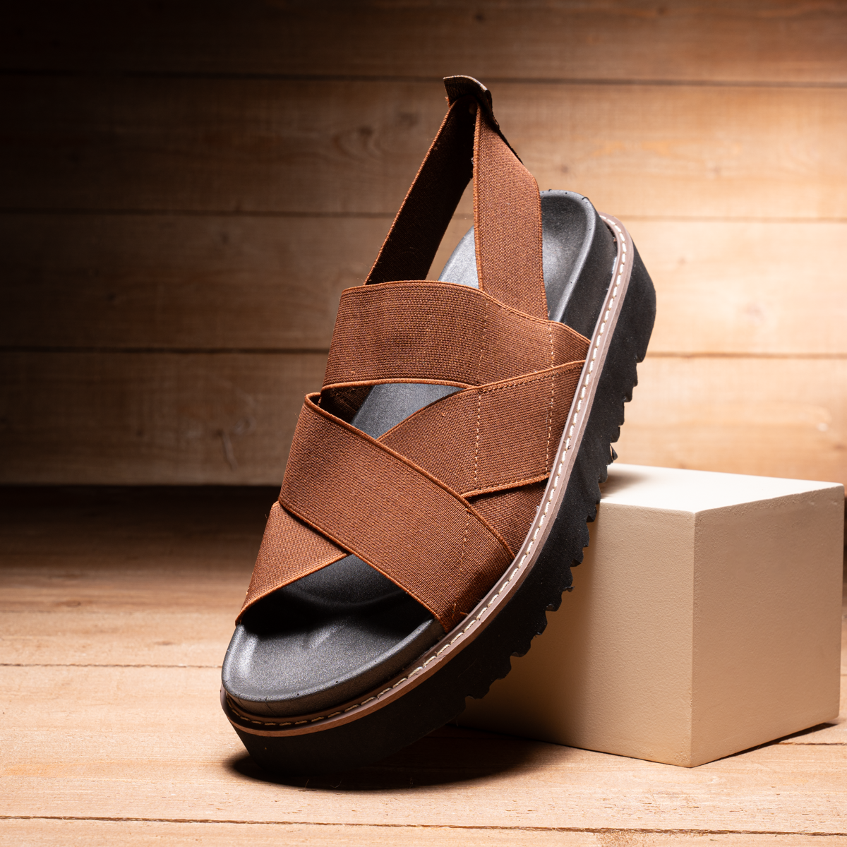 elastic sandal