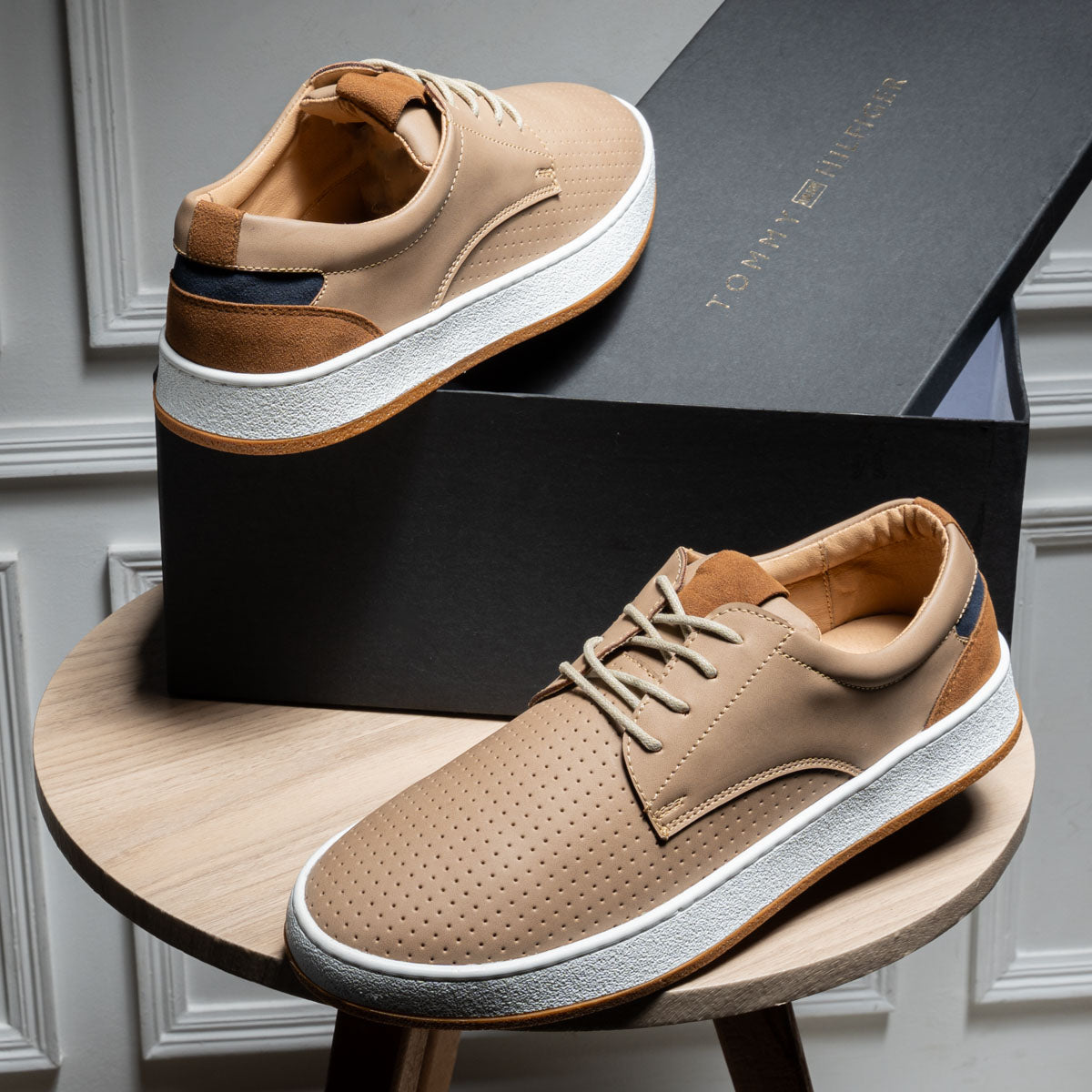 Tommy Shoes