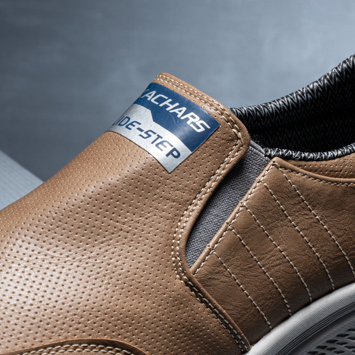 Special Colour Skechers