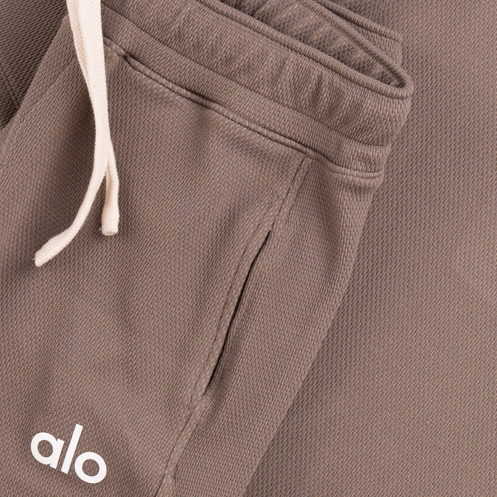 Alo Suit
