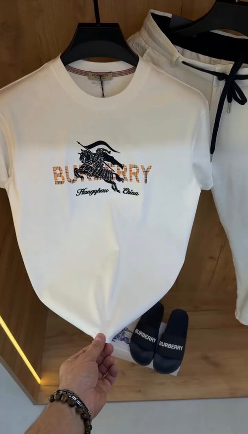 Burberry T-Shirt